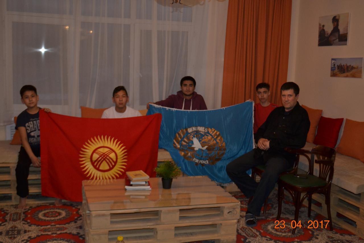 Ostello Interhouse Almaty Esterno foto